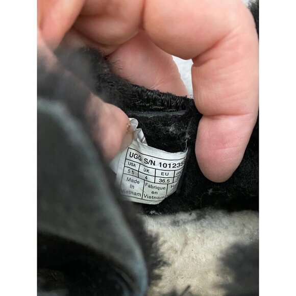 GUC! Ugg McKay Boot Black Size 5.5 - Picture 7 of 8
